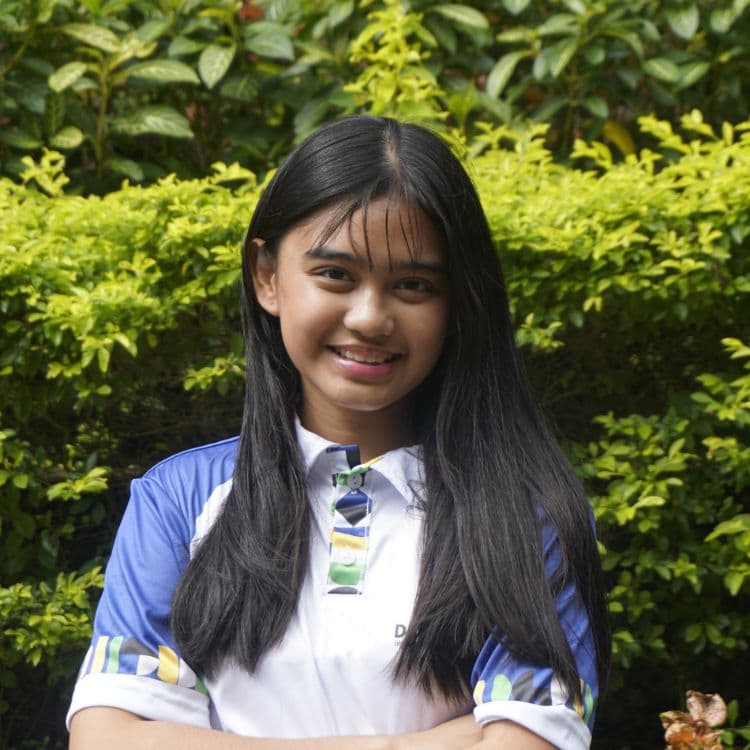 Yza Hilary A. Alagon portrait